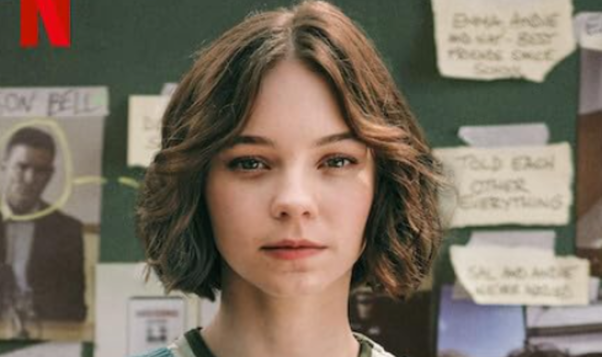 A Good Girl's Guide to Murder Review.